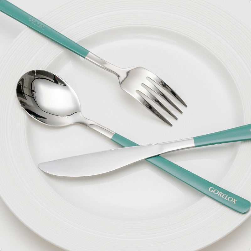 Set of 4 Travel Utensils Made of Stainless Steel, Reusable Cutlery, Portable Silverware Lunch Box Suitable for Camping And Office, Includes Fork, Spoon, Knife, And Case.