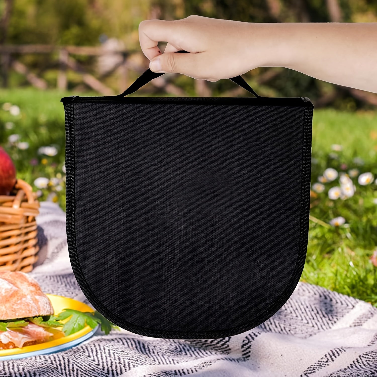 Outdoor Camping Tableware Set with Box, 16pcs Stainless Steel Utensils Including Dinner Knife, Forks, Plates, Soup Spoon, Bottle Opener, Coffee Spoon, Tongs and Storage Bag, Reusable and Dishwasher Safe, Suitable for Outdoor Travel, Picnic Camping, Party